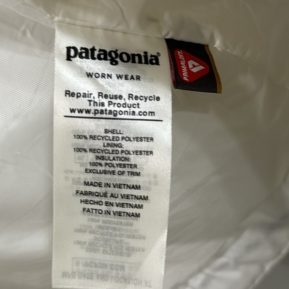 Patagonia women’s jacket - Picture 7 of 8